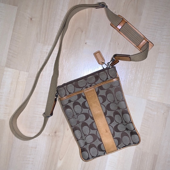 Coach Handbags - COACH Y2K C Crossbody Convertible